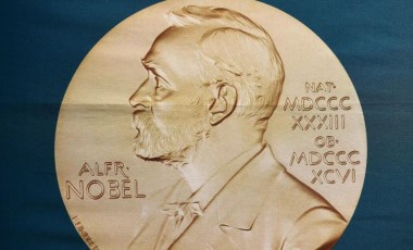 Nobel Fizik Ödülü maddedeki elektron dinamikleriyle ilgili çalışmalar yapan bilim insanlarına verildi