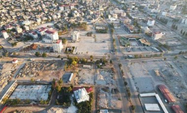 8 ay sonra havadan görüntülendi: Enkaz kent Hatay'da hüzünlendiren değişim