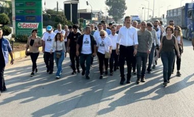 ‘Özgürlük Yürüyüşü’ sürüyor: ‘Bugün adımlarımızı tarikatların karanlığına teslim olmayacağımızı göstermek için atıyoruz’