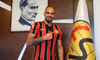 Eskişehirspor, İlksen Kuttekin'i kadrosuna kattı!