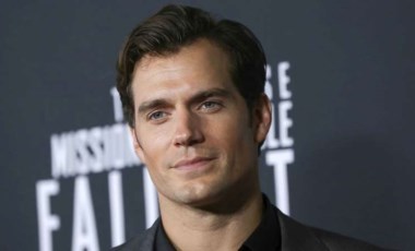 Henry Cavill, 'Highlander' yeniden çevrimi ile büyük bir projeye hazırlanıyor...