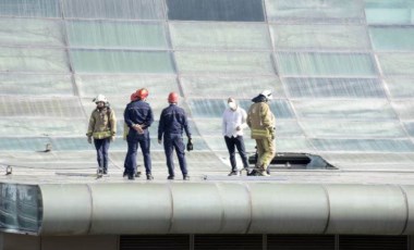 54'üncü kattan düştü, cesedi 2 gün sonra bulundu!