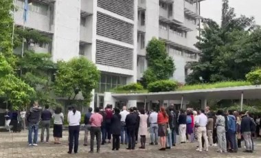 BM'de Gazze'de öldürülen çalışanlar için saygı duruşu: Bayraklar yarıya indi