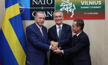 İsveç'in NATO'ya katılım görüşmeleri ertelendi