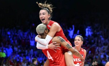 Milli voleybolcuya ‘asitli' tehditte karar çıktı