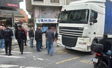 Ukraynalı TIR şoförü Kağıthane’de kaza yaptı!