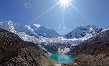 Peru'daki buzulların yarısından fazlası eridi