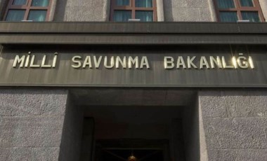 'Askeri okulda teğmen Atatürk fotoğrafını yırtıp attı' iddiası: MSB'den açıklama geldi!