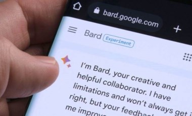 Google Bard YouTube videolarını izleyip, analiz ediyor!