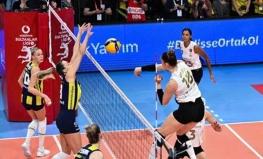 Fenerbahçe Opet,  Vakıfbank'ı 3-1 ile geçti!