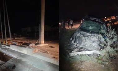 Önce yayaya, ardından beton direğe çarptı: 1 kişi öldü, 2 kişi yaralandı!