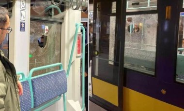 Zeytinburnu’nda tramvaya taşlı saldırı: Camı kırıldı, servis dışına alındı