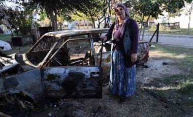 Uyuşturucu satıcıları önce oğlunu dövdü sonra otomobilini yaktı!