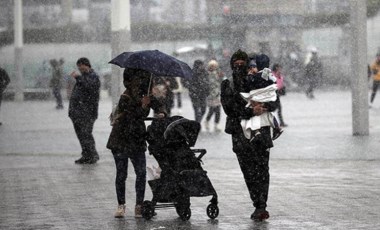 İstanbul Valiliği'nden 'fırtına' uyarısı: 80 km hıza ulaşacak