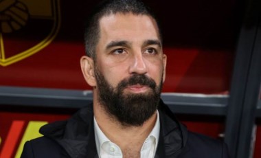 Arda Turan'ın Seçil Erzan'a 'elden verdiği' tutar yapay zeka ile bir odaya yerleştirildi