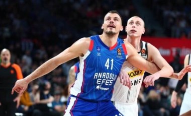 Anadolu Efes'ten sakatlık açıklaması