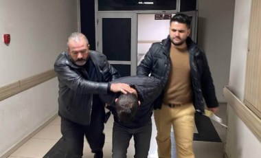 'Dur' ihtarına uymayan sürücü polise çarptı