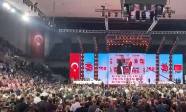 CHP’nin tarihi kurultayında sıcak dakikalar: İmamoğlu’ndan uyarı geldi!