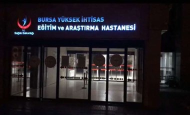 Eşini, ruhsatsız silahlarla oynarken kazara vurmuş