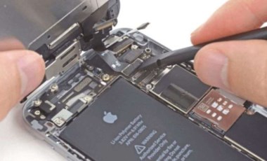 Apple'ın yeni iPhone atılımı; pil ömrü katlanacak!