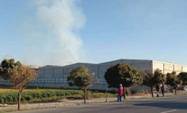 Kahramanmaraş'ta korkutan fabrika yangını: Ekipler müdahale ediyor!