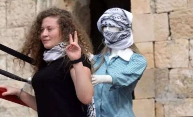 Ahed Tamimi kimdir, kaç yaşında? Filistinli aktivist Ahed Tamimi neden gözaltına alındı?