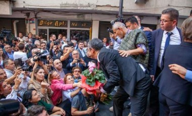 Özel, ilk ziyaretini Manisa’ya yaptı, yurttaşlara seslendi: İktidarı değiştireceğiz