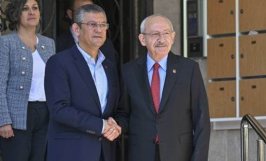 Özgür Özel, devir teslim öncesi Kemal Kılıçdaroğlu'nu evinde ziyaret etti