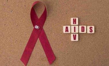 1 Aralık Dünya AIDS günü:  AIDS belirtileri nelerdir, nasıl bulaşır, kimler risk altında?