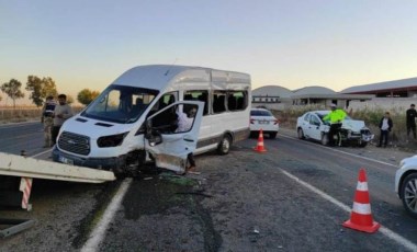 Öğretmenleri taşıyan minibüs kaza yaptı: Yaralılar var!