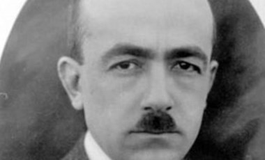 Yakup Kadri Karaosmanoğlu kimdir? Yakup Kadri Karaosmanoğlu'nun eserleri ve yaşamı...