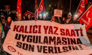 TİP'ten 'yaz saati uygulaması' protestosu: Sabah saat 06.30’da bakanlığa yürüdüler