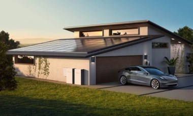 Tesla mahalleleri güneş enerji satraline dönüştürüyor: Şehirler değişiyor!