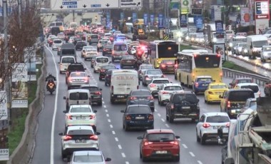 İstanbul'da trafik yoğunluğu: Yüzde 90'a dayandı!