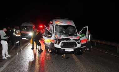 Ambulans trafik kazası yaptı, taşıdığı hasta hayatını kaybetti!