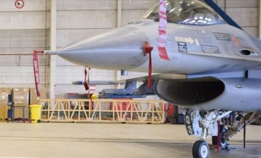 Ukrayna’ya 18 adet F-16 savaş uçağı gönderdi