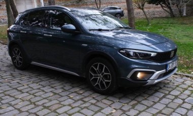 Türkiye'nin en çok satan otomobilini test ettik: Fiat Egea Cross 1.5 T4 Hibrit