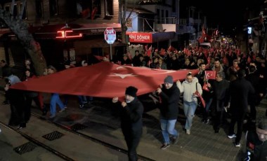 İYİ Parti'den Bursa'da şehitler için yürüyüş