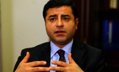 Selahattin Demirtaş: Toprağa verilen 12 asker benim kardeşimdir