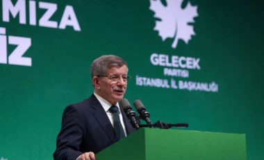 Ahmet Davutoğlu’ndan ‘Kızıl Goncalar’ telefonu