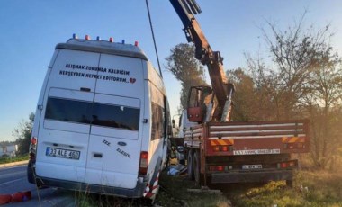 Minibüsün altında kalan vinç operatörü yaşamını yitirdi