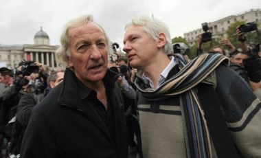 BAFTA ödüllü gazeteci John Pilger, 84 yaşında hayatını kaybetti