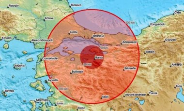 Son dakika... Marmara Denizi'nde 5.1 büyüklüğünde deprem! İstanbul ve çevre illerden de hissedildi