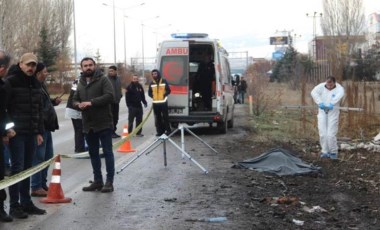 Erzurum'da karayolunun kenarında ceset bulundu!