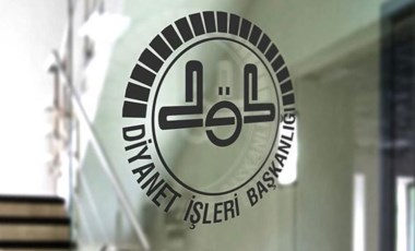 Eleştirilerin hedefindeki Diyanet, depremde ölenler için ‘ceset torbası’ fetvası yayımladı