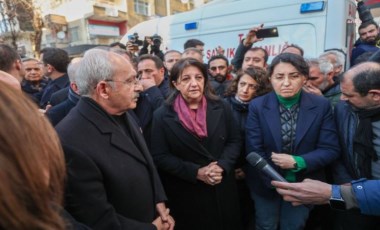 Kemal Kılıçdaroğlu ve Pervin Buldan, enkaz bölgesinde karşılaştı