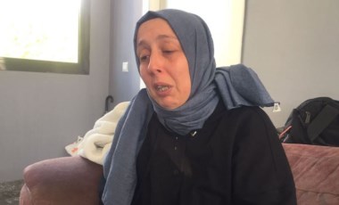 Depreme Antakya’da yakalanan ailenin hayat hikâyesi herkesi ağlattı: 'Hastaneye yatırılan kızım ortada yok'