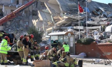 Depremde acı gerçek ortaya çıktı! Binalarda deniz kumu kullanmışlar