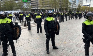 PEGIDA hareketi lideri yine Kuran yırttı