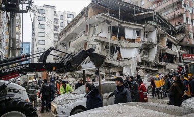 Diyarbakır'da yıkılan binalarla ilgili soruşturmada gözaltı sayısı 53'e yükseldi